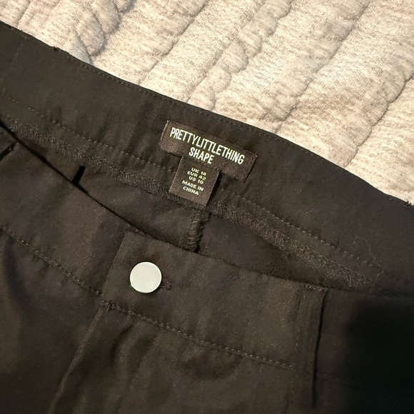 Black wide leg Cargo Pants - Picture 2 of 3